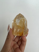 Load image into Gallery viewer, Golden healer quartz
